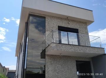 Casa · 200m² · 3 Quartos · 2 Vagas · Casa com 3 quartos à venda em Boraceia - SP