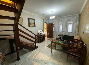 Casa · 251m² · 4 Quartos · 1 Vaga · Sobrado com 4 quartos à venda no bairro Jardim Campo Verde em Mauá | 1 suíte 1 vaga