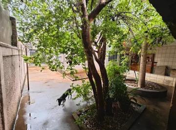 Casa · 250m² · 2 Quartos · 1 Vaga · Casas Residenciais Padrão em Sertãozinho