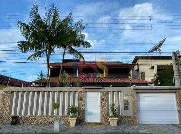 Casa · 300m² · 3 Quartos · 2 Vagas · Vendo ou Troco Casa na Sapetinga