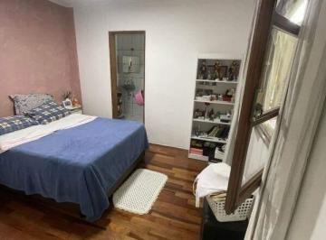 Casa · 204m² · 3 Quartos · 2 Vagas · Sobrado à venda 3 quartos 2 suítes 2 vagas Centro - Diadema - SP