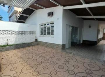 Casa · 173m² · 5 Quartos · 1 Vaga · Sobrado para aluguel com 5 quartos no bairro Centro
