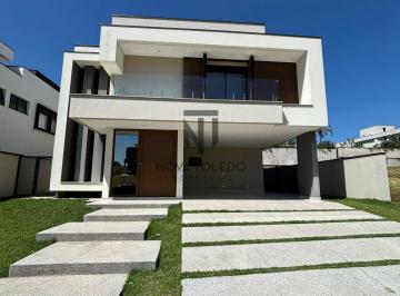Casa · 451m² · 5 Quartos · 4 Vagas · Casa com piscina em frente à praça - 5 suítes - Condomínio Alphaville II