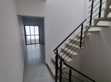 Casa · 180m² · 3 Quartos · 2 Vagas · Casa 3 quartos, 2 vagas - FL35