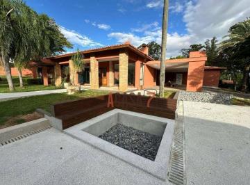 8d3cdf0272cffb6726c3c3efe2513cc1c3b6f244 · Casa com 3 dormitórios, 650 m² - venda ou aluguel - Chácaras Residenciais Santa Maria - Votorantim/S