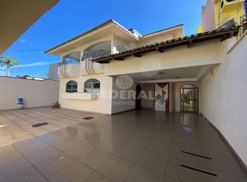 Casa de 4 quartos, Goiânia · Casa para aluguel - no Jardim América