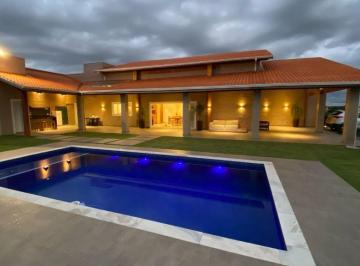 Casa · 300m² · 4 Quartos · Casa em , Pardinho/SP de 300m² 4 quartos à venda por R$ 1.750.000,00