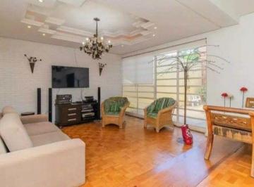 Casa · 234m² · 3 Quartos · 3 Vagas · Casa 3d com suíte, bairro três figueira