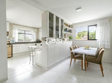 Casa · 378m² · 3 Quartos · 4 Vagas · Casa a Venda no Bom Retiro(PISCINA AQUECIDA / 3 SUITES / OTIMO TERRENO)