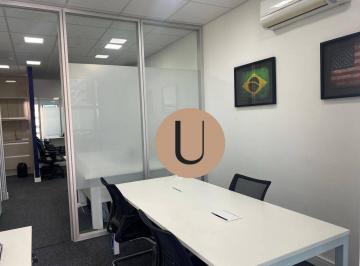 131cdbaf8e151edcddf7b189e3630eafb62bbc2f · Sala comercial completa.