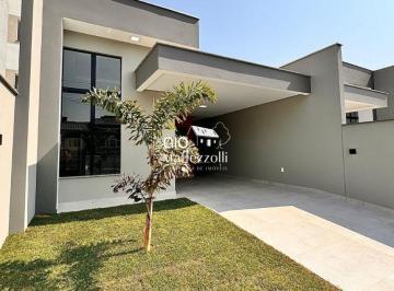 Casa · 104m² · 3 Quartos · 2 Vagas · Geminado em Jaraguá do Sul, bairro Nereu Ramos.