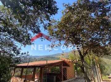 Casa · 728m² · 2 Quartos · 2 Vagas · Casa em  Alameda Niterói - San Fernando Valley - Atibaia/SP