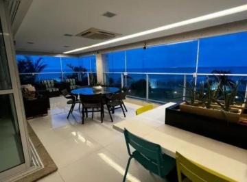 Apartamento de 4 quartos, São Luís · Apartamento com vista mar