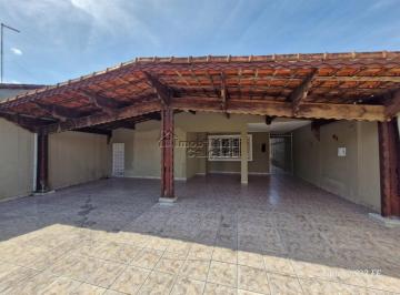 202504091327015516.jpeg · Casa com 02 dormitórtiros, isolada no Jardim Imperador á 200 metros da praia!!!
