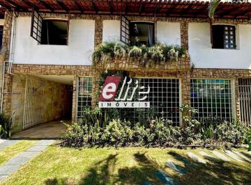 Foto 01 · Casa à venda no bairro Jardim Camburi - Vitória/ES