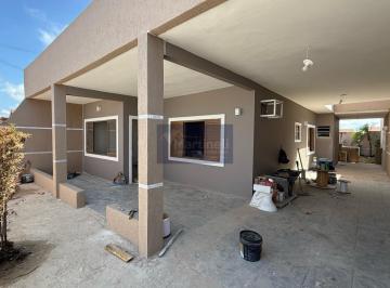Foto 01 · Imperdível oportunidade: Casa à venda em Itanhaém-SP, bairro Belas Artes, 3 quartos, 1 suíte, 2 sala