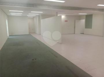 Comercial · 750m² · 12 Vagas · Salão Comercial à venda em Santo Amaro - SP