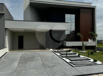 Casa · 200m² · 3 Quartos · 4 Vagas · Condomínio com 3 quartos à venda em Jardim residencial dona maria candida - SP