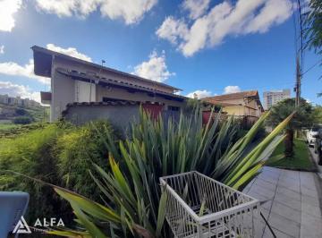casa-a-venda-com-5-quartos-257915135585f39232b7be77dc567ac2513.jpeg · Casa à venda em Barbacena, Ibiapaba, com 5 quartos, 257,41m²
