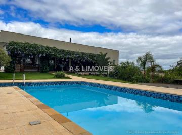 Casa · 500m² · 3 Quartos · 6 Vagas · Casa à venda em Taubaté | aprox. 500 m² construídos