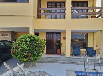 Casa · 300m² · 4 Quartos · 2 Vagas · Casa Padrão, Casa - Jardim Armação