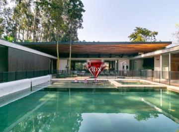5ac2d22121f0b41c97f920848a671c2e285d526e · Casa na Fazenda Boa Vista