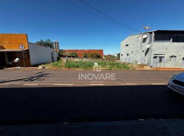 c33743d52c0016c9f49ca88d609fc39b0af6710a · Terreno à venda, 256 m² por R$ 700.000,00 - Centro - Itumbiara/GO