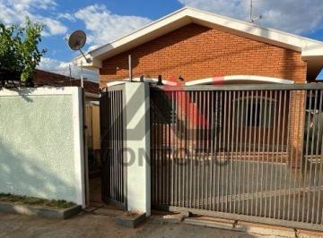 Casa · 128m² · 2 Quartos · 3 Vagas · Casa Padrão em Araraquara