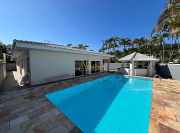 Casa · 380m² · 4 Quartos · 3 Vagas · Casa de Condomínio com 4 quartos, Jardim Acapulco, Guarujá - R$ 2.5 mi, Cod: 6199