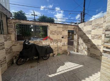 Casa · 122m² · 2 Quartos · Casa em Rua Silva Jardim - Vila Mathias - Santos/SP