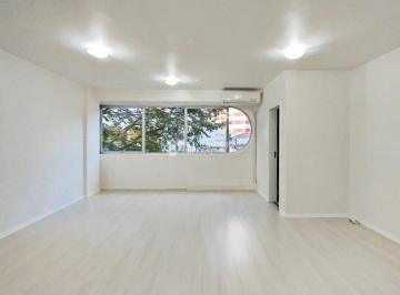 702625_iB6ux2ZcB369f1X5_70262567f51a874b9e1.jpg · Sala comercial de 37m² no Centro de Florianópolis