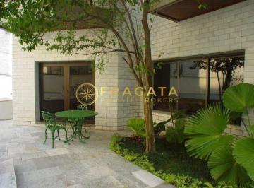 Apartamento · 270m² · 4 Quartos · 3 Vagas · Apartamento com 270m² no Jardins, sendo 4 dormitórios 3 suítes 3 vagas de garagem