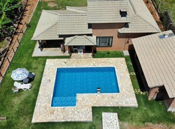 Rural de 4 quartos, Pedra Bela · Chácara à Venda em Pedra Bela - SP com Escritura