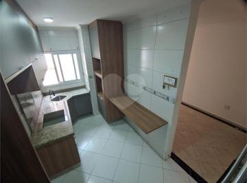 Apartamento · 198m² · 2 Quartos · 2 Vagas · Cobertura com 2 quartos à venda em Vila scarpelli - SP