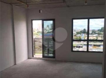 Comercial · 33m² · Salas à venda em Vila homero thon - SP
