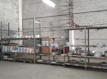 Comercial · 760m² · 12 Vagas · Galpão à venda em Batistini - SP