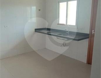 Casa · 138m² · 3 Quartos · 3 Vagas · Sobrado com 3 quartos à venda em Jardim do estádio - SP