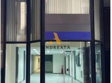 Comercial · Aluguel de Loja, por R$ 30 mil, no condomínio Empresarial Quitanda em Centro.