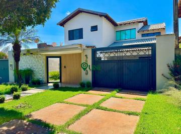 Casa · 340m² · 3 Quartos · 2 Vagas · VENDA | Sobrado, com 3 dormitórios em Jardim Girassol, Dourados