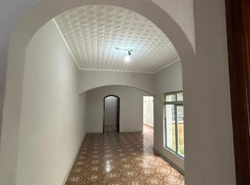 img0 · Casa com 6 Quarto(s) e 2 banheiro(s) para Alugar, 260 m² por R$ 5700 / Mês