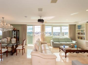 Apartamento · 297m² · 4 Quartos · 3 Vagas · Apartamento à Venda na Visconde de Guarapuava, Bat