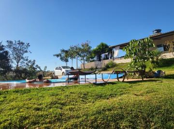Rural de 5 quartos, Luziânia · EXCELENTE SITIO COM 3 CASAS E PISCINA AQUECIDO.
