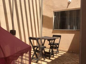 Casa · 55m² · 2 Quartos · 1 Vaga · Casa Compacta e Charmosa com Quintal Jardim d...