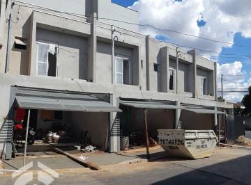 Casa · 90m² · 3 Quartos · 2 Vagas · Sobrado com 3 Quartos e 3 banheiros à Venda, 90 m²