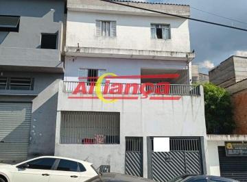 Casa · 210m² · 6 Quartos · 1 Vaga · Sobrado perto do terminal de onibus pimentas