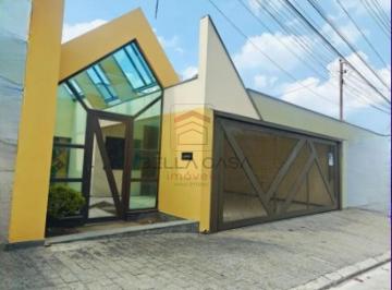 Casa · 200m² · 3 Quartos · 3 Vagas · Linda Casa Térrea no Jd Avelino com 3 suítes