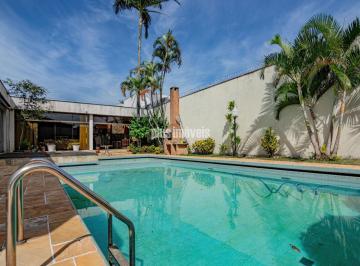 Casa · 380m² · 3 Quartos · 6 Vagas · Viva o privilégio de morar em uma verdadeira obra de arte modernista