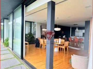 cfc3ec5ad9ededd8ab0c0a138c3bfb74e25249ac · Casa Fazenda Boa Vista Sport House