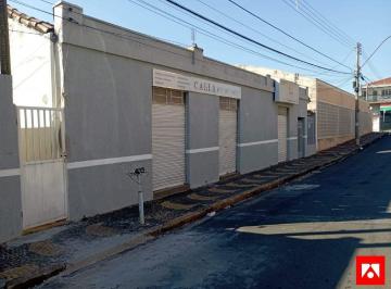 Casa · 232m² · 4 Quartos · 1 Vaga · Casa à venda na Vila Aparecida em Santa Bárbara d'Oeste com 4 quartos, sendo 3 banheiros sociais e 1