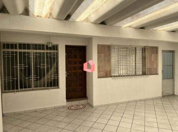 Casa · 133m² · 2 Quartos · Casa Térrea – 3 Vagas de Garagem - Bairro dos Casa Ótima localização